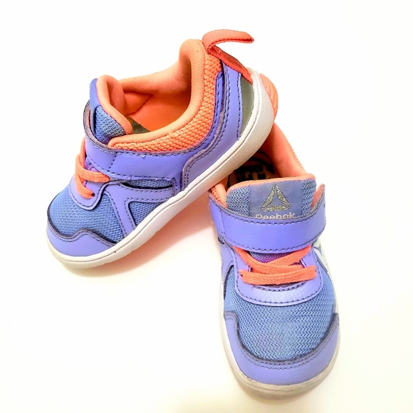 Reebok Kid's Ventureflex Stride Running Shoes - Picture 4 of 4